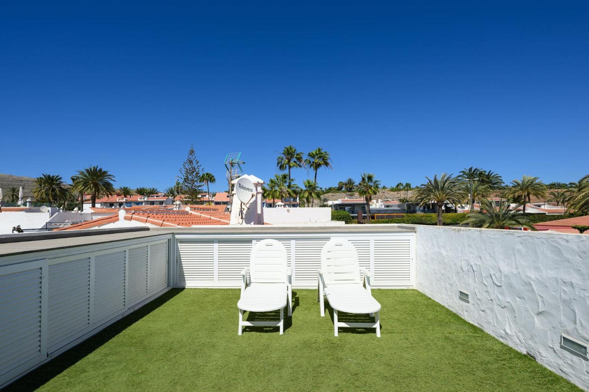 Farovela Suites Pasito Blanco Exterior foto